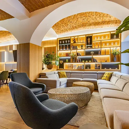 Mariel Hotel 3*